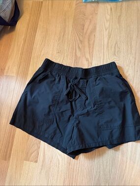 CALIA by Carrie Underwood Black Elastic-Waist Drawstring Athletic Shorts